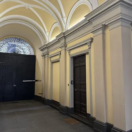 Arsenale Suite, Centro Porta Nuova